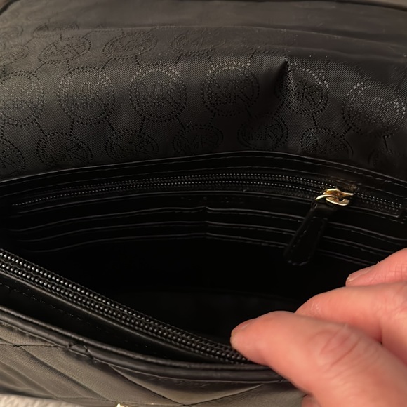 Michael Kors Sloan Large Quilted Flap Bag - Picture 8 of 9